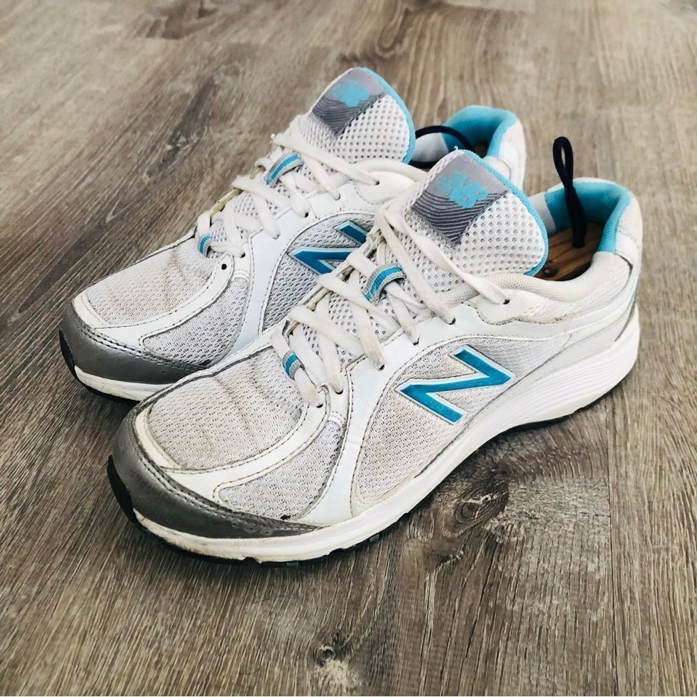 New Balance 496 V2 White Blue Athletic Running‎ Shoes Sneakers Womens Size 7